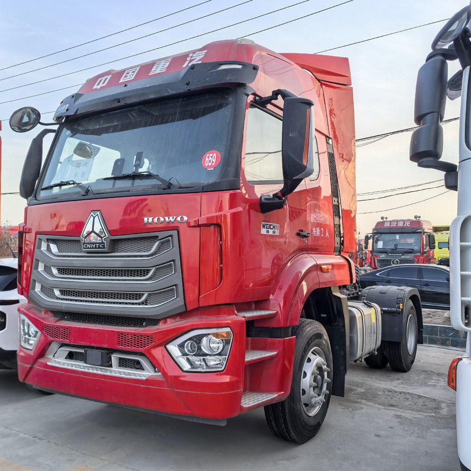 Howo 4x2 - Tractor head: gambar 1 Howo 4x2 - Tractor head: gambar 1