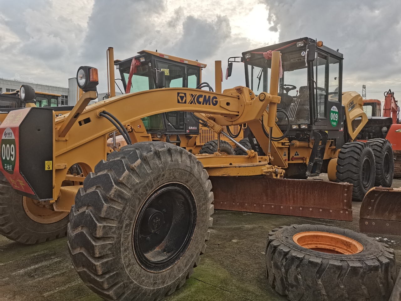XCMG GR180 - Grader: gambar 3 XCMG GR180 - Grader: gambar 3