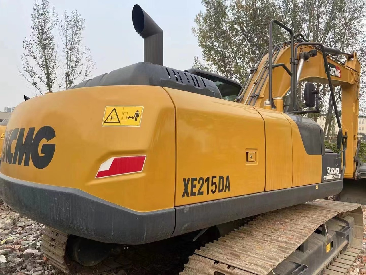 XCMG XE215DA - Ekskavator perayap: gambar 3 XCMG XE215DA - Ekskavator perayap: gambar 3