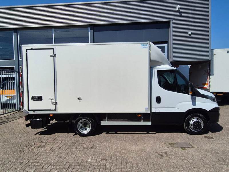 Iveco Daily 35C13 Koelkoffer Carrier Pulsor 400 -20C / +20C LBW Euro 6 - Van berpendingin: gambar 3 Iveco Daily 35C13 Koelkoffer Carrier Pulsor 400 -20C / +20C LBW Euro 6 - Van berpendingin: gambar 3