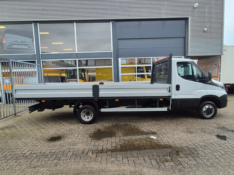 Iveco Daily 50C18 Pritsche 3.0D Euro 6 Hi-Matic GVW 3500 kg - Van flatbed: gambar 4 Iveco Daily 50C18 Pritsche 3.0D Euro 6 Hi-Matic GVW 3500 kg - Van flatbed: gambar 4