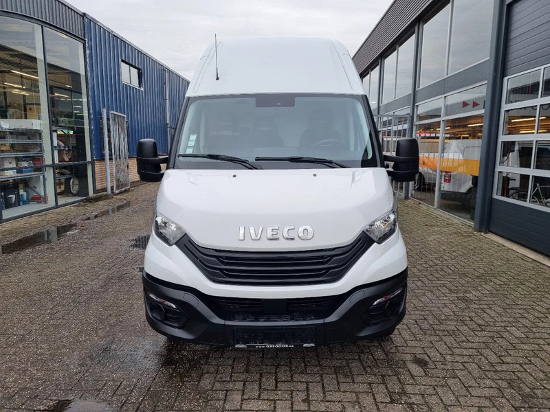Iveco Daily 70C18 3.0D L4H3 Hi-Matic Euro 6 GVW 7000 kg (2) - Van panel: gambar 3 Iveco Daily 70C18 3.0D L4H3 Hi-Matic Euro 6 GVW 7000 kg (2) - Van panel: gambar 3