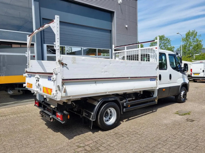 Iveco Daily 70C18/ Dreiseitenkipper/ Airco/ 7 Pers. - Truk jungkit: gambar 4 Iveco Daily 70C18/ Dreiseitenkipper/ Airco/ 7 Pers. - Truk jungkit: gambar 4