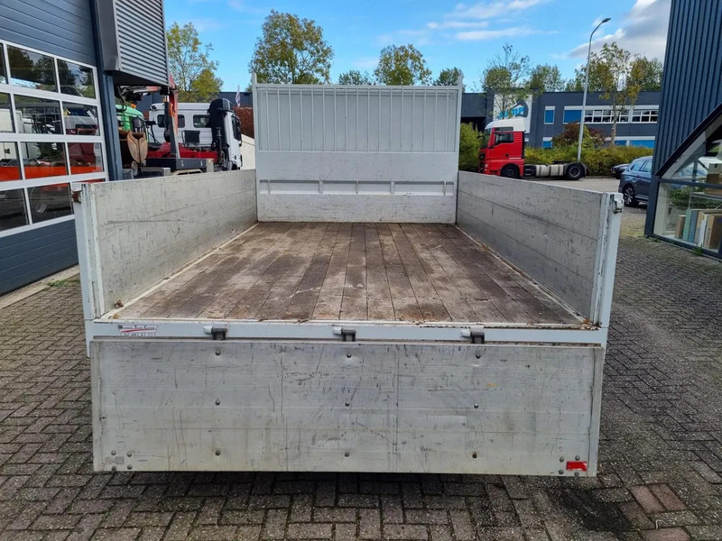 Van flatbed Iveco Daily 70C21 3.0D/ 204PS/ Radstand 475 cm/ Openlaadbak 4m: gambar 8 Van flatbed Iveco Daily 70C21 3.0D/ 204PS/ Radstand 475 cm/ Openlaadbak 4m: gambar 8