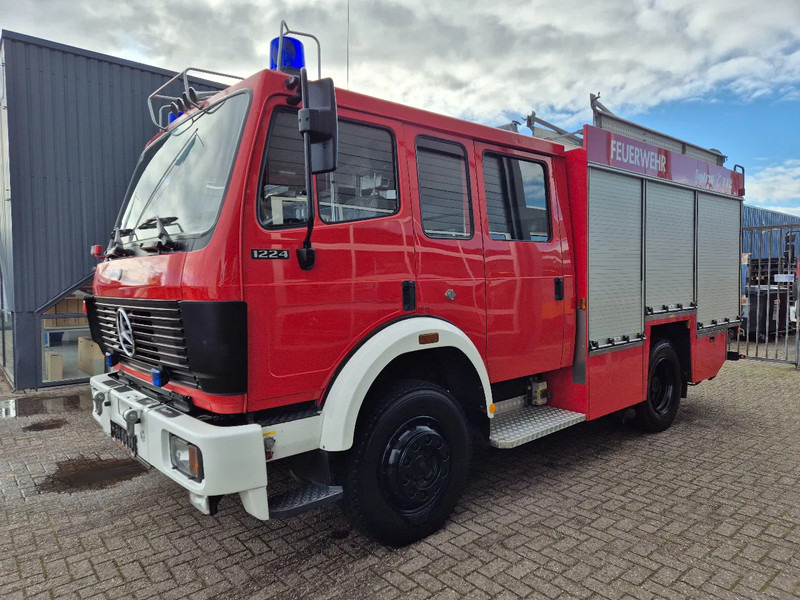 Mercedes-Benz SK 1224 4x4 FIRETRUCK/ FEUERWEHR/ 2400L TANK/ EXPEDITION - Truk pemadam kebakaran: gambar 5 Mercedes-Benz SK 1224 4x4 FIRETRUCK/ FEUERWEHR/ 2400L TANK/ EXPEDITION - Truk pemadam kebakaran: gambar 5