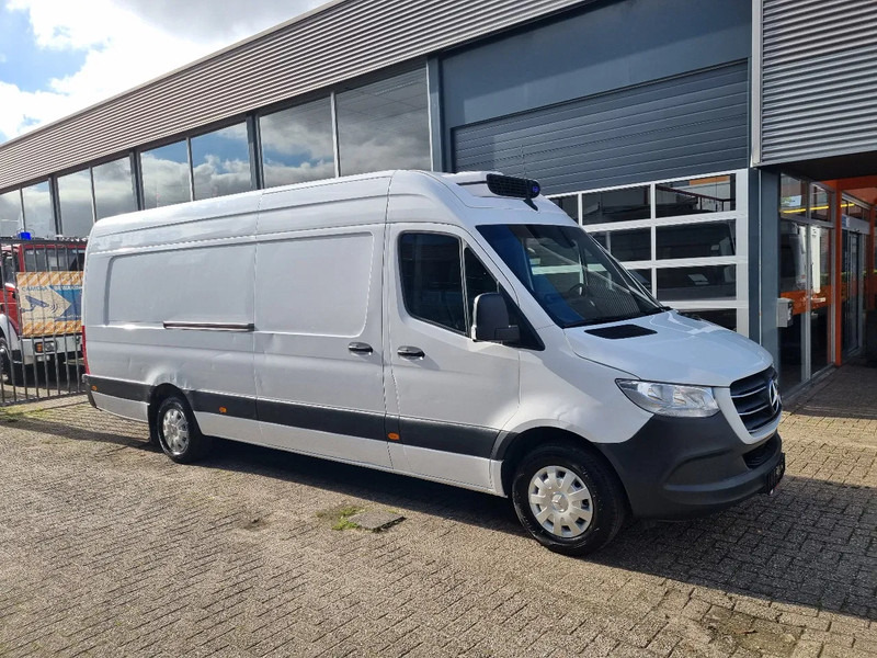 Mercedes-Benz Sprinter 315 CDI L4H2 XXL Koelwagen Carrier Viento 350 Euro 6D-T - Van berpendingin: gambar 1 Mercedes-Benz Sprinter 315 CDI L4H2 XXL Koelwagen Carrier Viento 350 Euro 6D-T - Van berpendingin: gambar 1
