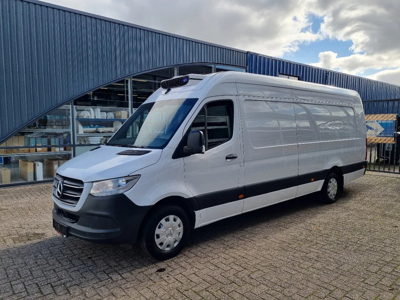 Mercedes-Benz Sprinter 315 CDI L4H2 XXL Koelwagen Carrier Viento 350 Euro 6D-T - Van berpendingin: gambar 4 Mercedes-Benz Sprinter 315 CDI L4H2 XXL Koelwagen Carrier Viento 350 Euro 6D-T - Van berpendingin: gambar 4