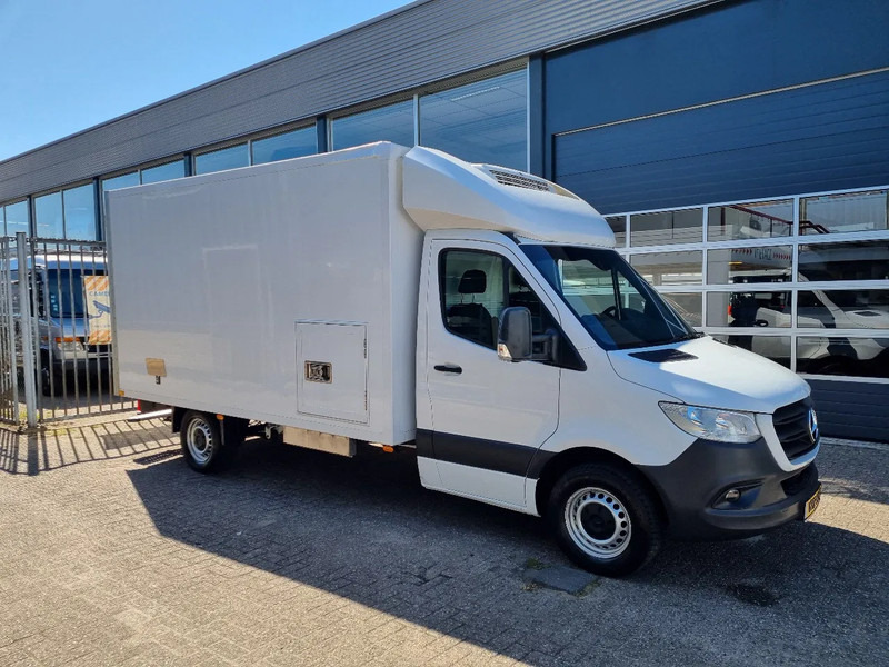 Mercedes-Benz Sprinter 316 CDI Kuhlkoffer Thermoking V300MAX st 230V Euro 6D - Van berpendingin: gambar 1 Mercedes-Benz Sprinter 316 CDI Kuhlkoffer Thermoking V300MAX st 230V Euro 6D - Van berpendingin: gambar 1