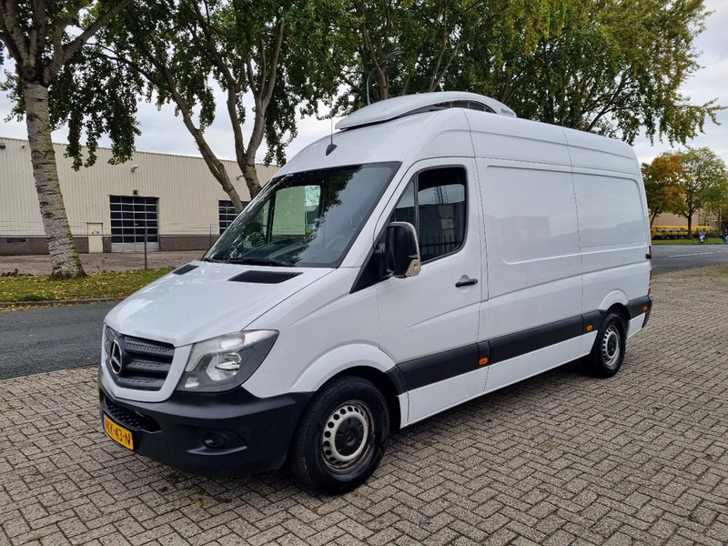 Mercedes-Benz Sprinter 316 CDI L2H2 Kuhlwagen Kerstner 0'C Euro 6 - Van berpendingin: gambar 4 Mercedes-Benz Sprinter 316 CDI L2H2 Kuhlwagen Kerstner 0'C Euro 6 - Van berpendingin: gambar 4