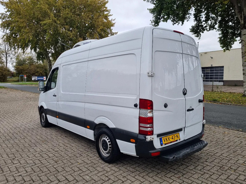 Mercedes-Benz Sprinter 316 CDI L2H2 Kuhlwagen Kerstner 0'C Euro 6 - Van berpendingin: gambar 5 Mercedes-Benz Sprinter 316 CDI L2H2 Kuhlwagen Kerstner 0'C Euro 6 - Van berpendingin: gambar 5