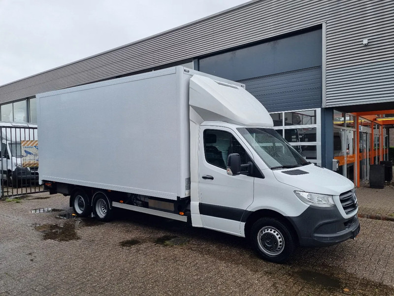 Mercedes-Benz Sprinter 516 CDI BE Clixtar/ Webasto/ 27 KUB/ Nutzlast 3.3T/ 73691 - Van box: gambar 1 Mercedes-Benz Sprinter 516 CDI BE Clixtar/ Webasto/ 27 KUB/ Nutzlast 3.3T/ 73691 - Van box: gambar 1