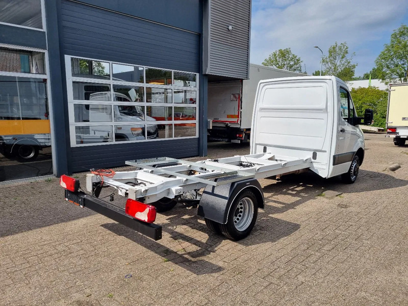 Mercedes-Benz Sprinter 516 CDI Chassis Cabine 4.33 WB GVW 3500 kg Euro 6 - Van flatbed: gambar 2 Mercedes-Benz Sprinter 516 CDI Chassis Cabine 4.33 WB GVW 3500 kg Euro 6 - Van flatbed: gambar 2