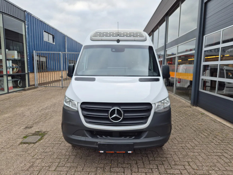 Mercedes-Benz Sprinter 519 CDI/ Kuhlwagen/ L3H2/ TK V300 MAX/ EURO 6E - Van berpendingin: gambar 4 Mercedes-Benz Sprinter 519 CDI/ Kuhlwagen/ L3H2/ TK V300 MAX/ EURO 6E - Van berpendingin: gambar 4