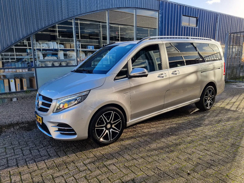Mercedes-Benz V-Klasse V 250 D Dubbele Cabine AMG Euro 6 Elektrische deuren - Van kecil, Van kombi: gambar 4 Mercedes-Benz V-Klasse V 250 D Dubbele Cabine AMG Euro 6 Elektrische deuren - Van kecil, Van kombi: gambar 4