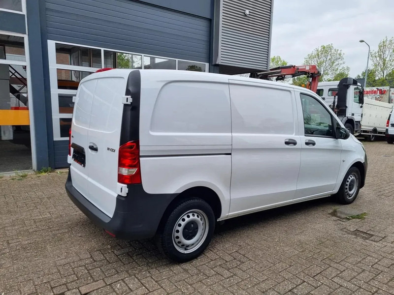 Mercedes-Benz Vito 111 CDI/ Airco/ Navi/ EURO 6 - Van kecil: gambar 2 Mercedes-Benz Vito 111 CDI/ Airco/ Navi/ EURO 6 - Van kecil: gambar 2