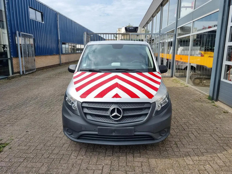 Mercedes-Benz Vito 111 CDI Extra Lang XL/ E6/ L3 - Van kecil: gambar 4 Mercedes-Benz Vito 111 CDI Extra Lang XL/ E6/ L3 - Van kecil: gambar 4
