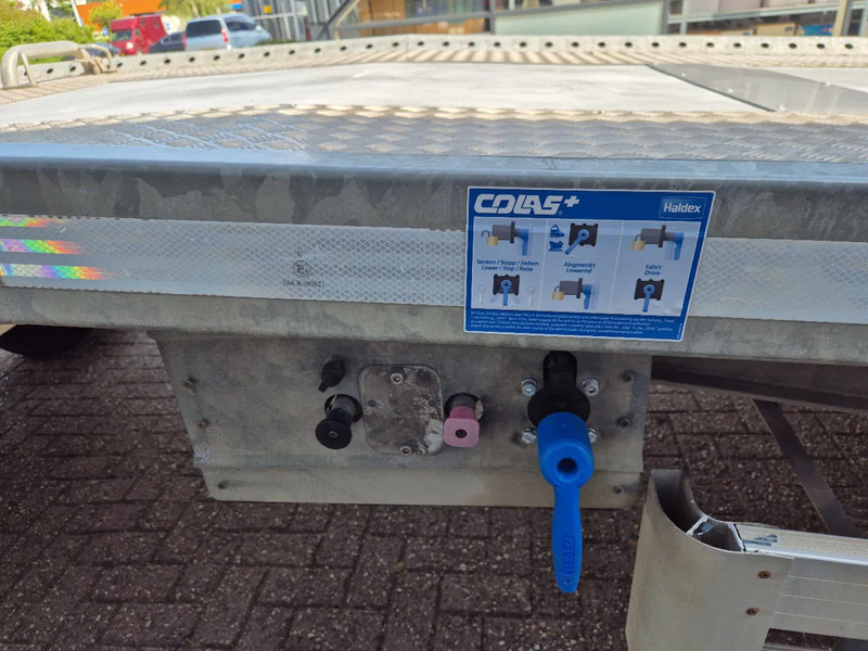 Van pengiriman Volkswagen Crafter 2.0TDI BE Combi/ Autotransporter 10m mit Knicksystem/ Winch: gambar 13 Van pengiriman Volkswagen Crafter 2.0TDI BE Combi/ Autotransporter 10m mit Knicksystem/ Winch: gambar 13