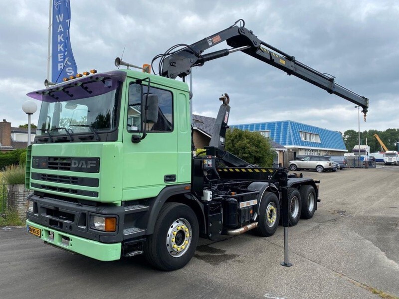 DAF 95 ATi 360 8X2 STEEL SPRING HIAB 166B-2 Duo - Truk derek: gambar 1 DAF 95 ATi 360 8X2 STEEL SPRING HIAB 166B-2 Duo - Truk derek: gambar 1