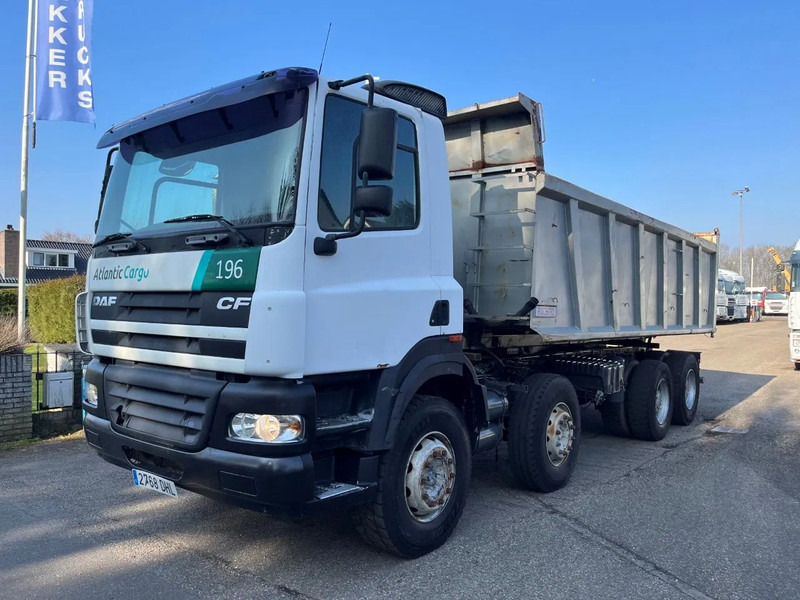 DAF CF 85.430 MANUAL GEARBOX BIG AXLES FULL STEEL SUSPENSION - Truk jungkit: gambar 1 DAF CF 85.430 MANUAL GEARBOX BIG AXLES FULL STEEL SUSPENSION - Truk jungkit: gambar 1