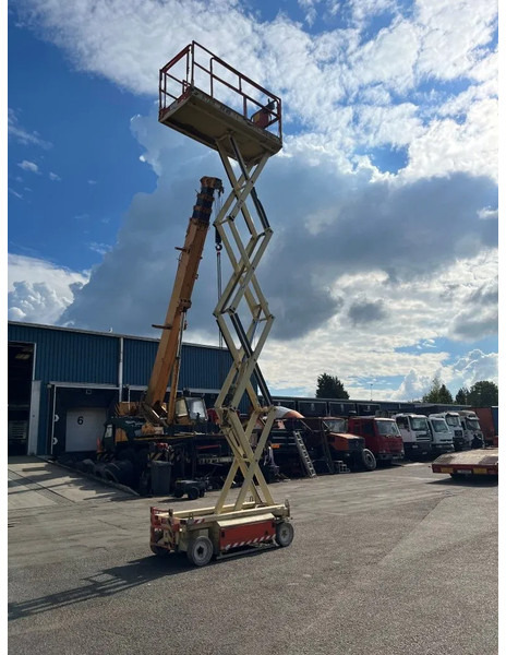 JLG 2646-E !!! LOW HOURS !!! - Scissor lifts: gambar 5 JLG 2646-E !!! LOW HOURS !!! - Scissor lifts: gambar 5