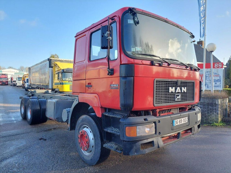 MAN 26.463 6X4 CHASSIS - Truk sasis: gambar 2 MAN 26.463 6X4 CHASSIS - Truk sasis: gambar 2