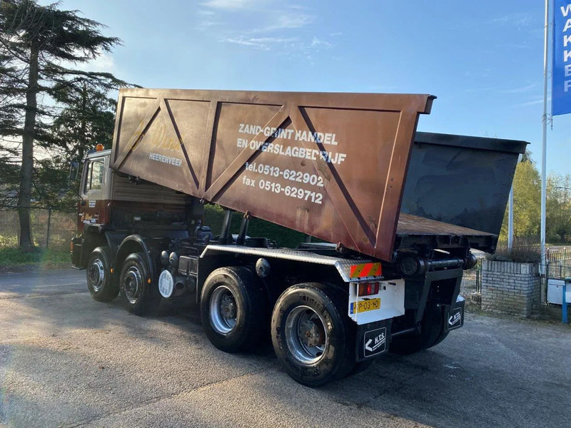 MAN 35 35.322 HOLLAND TRUCK FULL STEEL SPRING MANUAL ZF GEARBOX no 372 - Truk jungkit: gambar 4 MAN 35 35.322 HOLLAND TRUCK FULL STEEL SPRING MANUAL ZF GEARBOX no 372 - Truk jungkit: gambar 4