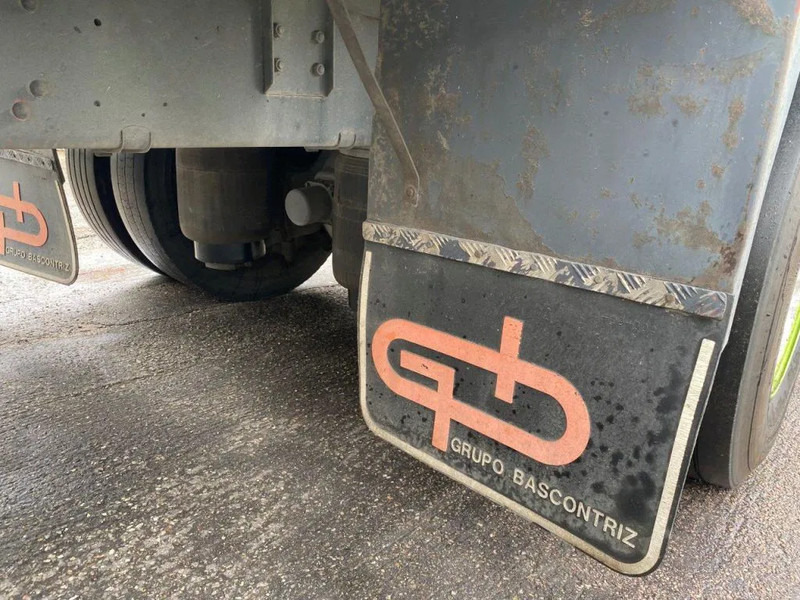 Truk dengan terpal samping Scania P94-220 MANUAL BOX MECHANIC FUEL PUMP: gambar 7