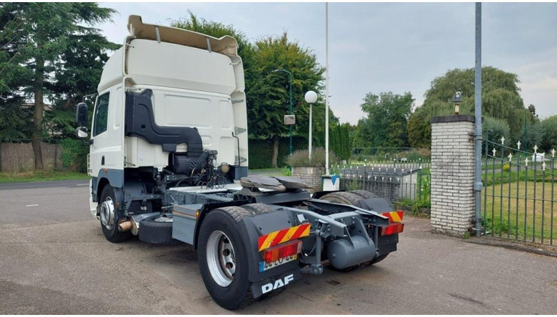 DAF CF 85.410 - Tractor head: gambar 3 DAF CF 85.410 - Tractor head: gambar 3