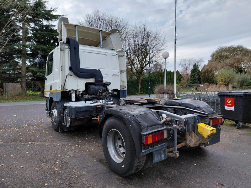 DAF CF 85.430 MANUAL ZF GEARBOX 4x2 Truckhead !! EURO 3 Engine !! - Tractor head: gambar 4 DAF CF 85.430 MANUAL ZF GEARBOX 4x2 Truckhead !! EURO 3 Engine !! - Tractor head: gambar 4