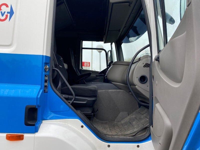 DAF CF 85.460 CF 460 HOLLAND TRUCK - Tractor head: gambar 5 DAF CF 85.460 CF 460 HOLLAND TRUCK - Tractor head: gambar 5