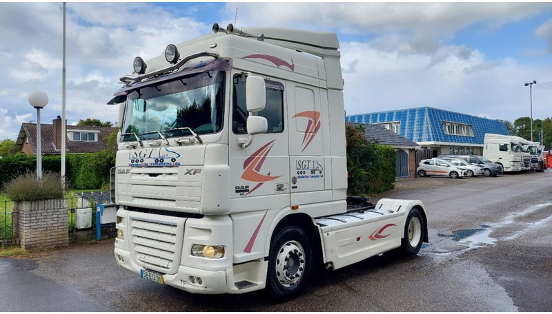 DAF XF 105.410 Retarder - Tractor head: gambar 1 DAF XF 105.410 Retarder - Tractor head: gambar 1