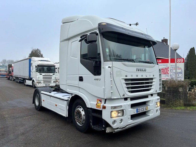 Iveco Stralis 440.48 MANUAL ZF GEARBOX CLEAN CONDITION - Tractor head: gambar 4 Iveco Stralis 440.48 MANUAL ZF GEARBOX CLEAN CONDITION - Tractor head: gambar 4