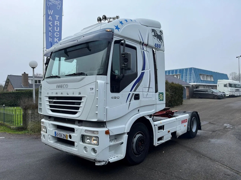 Iveco Stralis 440.48 MANUAL ZF GEARBOX ORIGINAL LOW MILEAGE - Tractor head: gambar 1 Iveco Stralis 440.48 MANUAL ZF GEARBOX ORIGINAL LOW MILEAGE - Tractor head: gambar 1