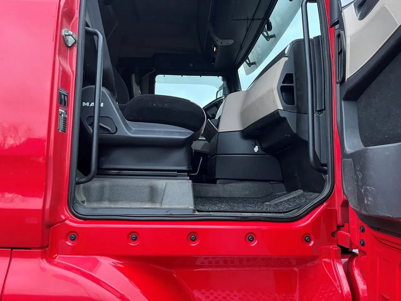 MAN TGX 18.460 ORIGINAL HOLLAND TRUCKHEAD DOUBLE PTO - Tractor head: gambar 5 MAN TGX 18.460 ORIGINAL HOLLAND TRUCKHEAD DOUBLE PTO - Tractor head: gambar 5