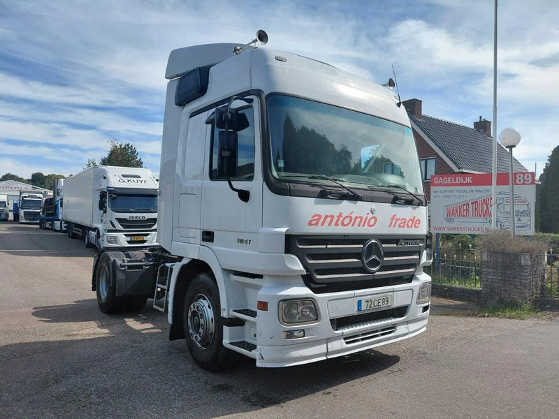 Mercedes-Benz Actros 1841 4x2 3 Pedels RETARDER - Tractor head: gambar 2 Mercedes-Benz Actros 1841 4x2 3 Pedels RETARDER - Tractor head: gambar 2