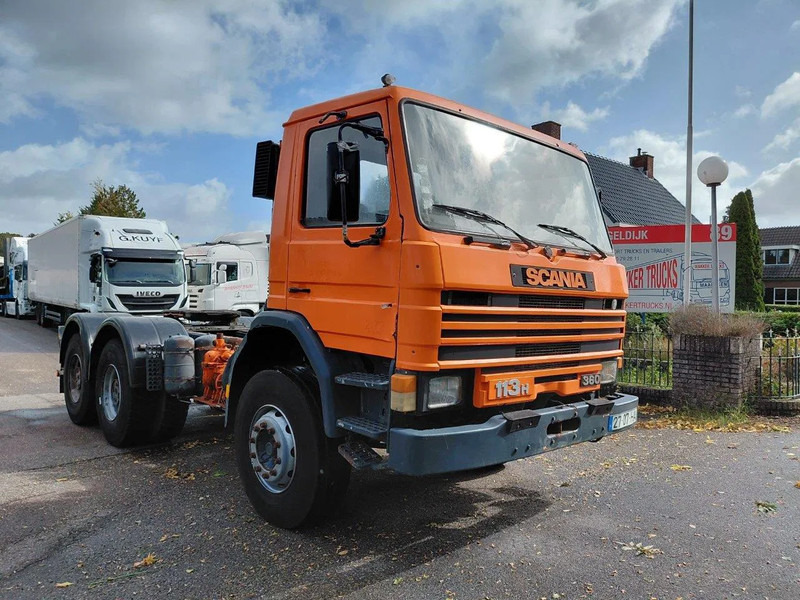 Scania P113-360 6x4 TRUCKHEAD FULL STEEL SPRING BIG AXLES - Tractor head: gambar 3 Scania P113-360 6x4 TRUCKHEAD FULL STEEL SPRING BIG AXLES - Tractor head: gambar 3