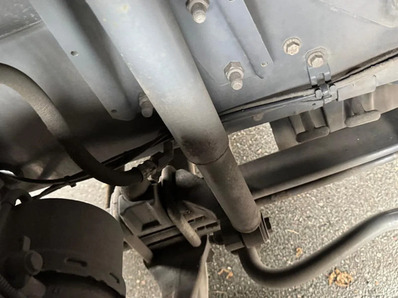 Scania P360 HOLLAND TRUCKHEAD WITH INSPECTION - Tractor head: gambar 5 Scania P360 HOLLAND TRUCKHEAD WITH INSPECTION - Tractor head: gambar 5