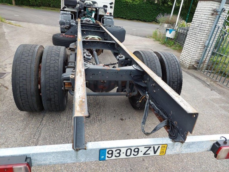 Volvo FL 250 MANUAL STEEL SUSPENSION - Truk sasis: gambar 3 Volvo FL 250 MANUAL STEEL SUSPENSION - Truk sasis: gambar 3