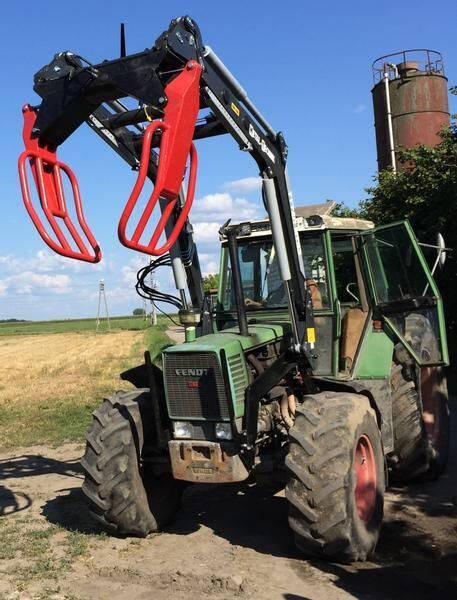 Metal-Technik Frontlader für Fendt/ Front loader/ Ładowacz TUR - Pemuat depan untuk traktor untuk Traktor: gambar 4 Metal-Technik Frontlader für Fendt/ Front loader/ Ładowacz TUR - Pemuat depan untuk traktor untuk Traktor: gambar 4