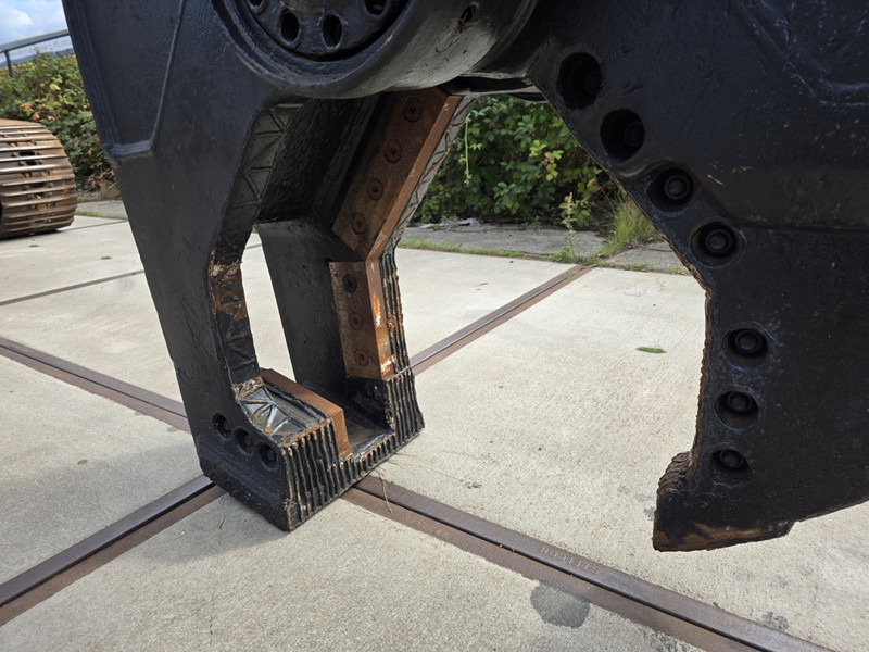 Hitachi zx210 scrap shear verachtert genesis labounty italmek sennebogen liebherr - Mesin pengisi: gambar 4 Hitachi zx210 scrap shear verachtert genesis labounty italmek sennebogen liebherr - Mesin pengisi: gambar 4