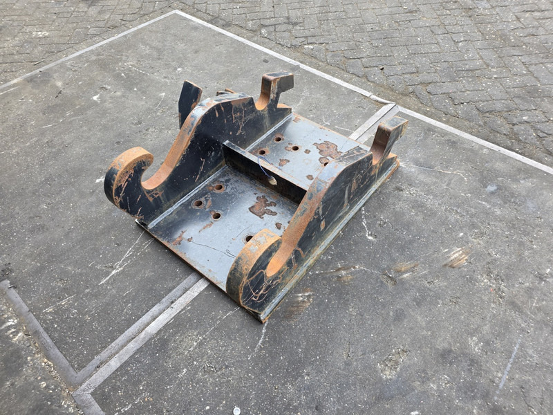 Adaptor plate cw55s verachtert kopplaat cw55s verachtert eurosteel - Ember untuk Peralatan konstruksi: gambar 3 Adaptor plate cw55s verachtert kopplaat cw55s verachtert eurosteel - Ember untuk Peralatan konstruksi: gambar 3