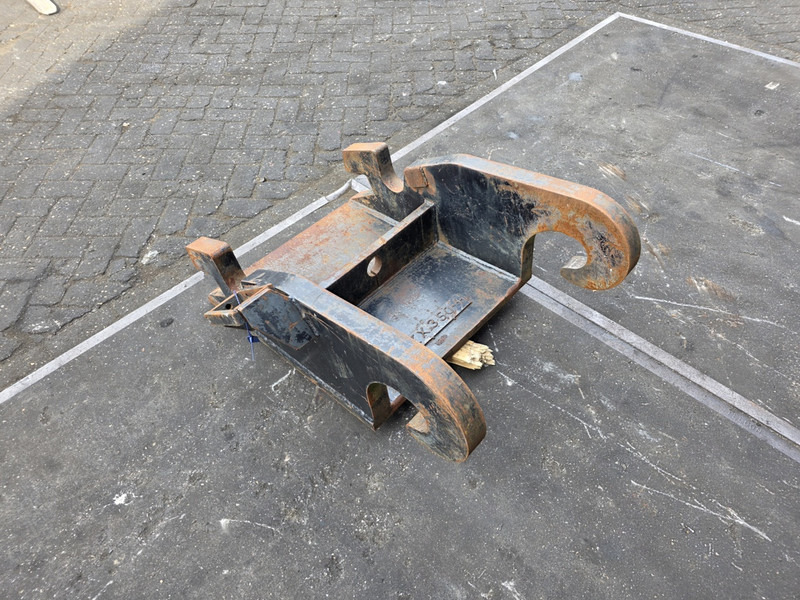 Adaptor plate cw55s verachtert kopplaat cw55s verachtert eurosteel - Skrup cepat untuk Peralatan konstruksi: gambar 4 Adaptor plate cw55s verachtert kopplaat cw55s verachtert eurosteel - Skrup cepat untuk Peralatan konstruksi: gambar 4