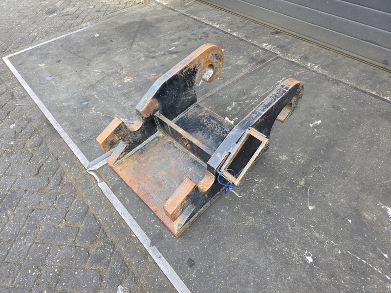 Adaptor plate cw55s verachtert kopplaat cw55s verachtert eurosteel - Skrup cepat untuk Peralatan konstruksi: gambar 1 Adaptor plate cw55s verachtert kopplaat cw55s verachtert eurosteel - Skrup cepat untuk Peralatan konstruksi: gambar 1