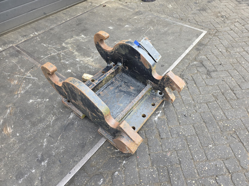 Kopplaat cw55s head plate cw55s verachtert adaptor plate - Skrup cepat untuk Peralatan konstruksi: gambar 2 Kopplaat cw55s head plate cw55s verachtert adaptor plate - Skrup cepat untuk Peralatan konstruksi: gambar 2