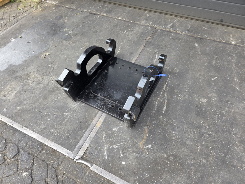 Kopplaat verachtert cw45s adaptor plate verachtert cw45s - Skrup cepat untuk Peralatan konstruksi: gambar 1 Kopplaat verachtert cw45s adaptor plate verachtert cw45s - Skrup cepat untuk Peralatan konstruksi: gambar 1