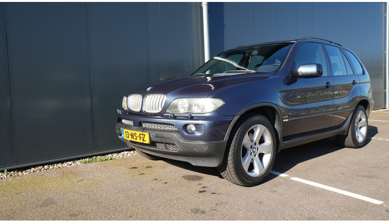 BMW X5 V8 4.4i - Van penumpang: gambar 2 BMW X5 V8 4.4i - Van penumpang: gambar 2