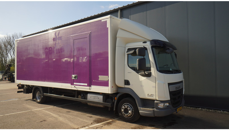 DAF LF 180 CLOSED/CURTAINSIDE 438.000KM - Truk dengan terpal samping: gambar 4 DAF LF 180 CLOSED/CURTAINSIDE 438.000KM - Truk dengan terpal samping: gambar 4