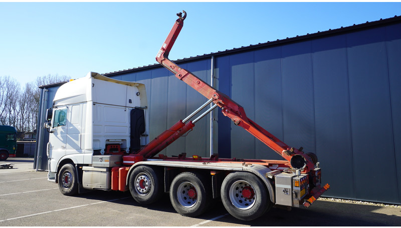DAF XF460 8X2 HOOKARM SYSTEM TRUCK - Hook lift: gambar 3 DAF XF460 8X2 HOOKARM SYSTEM TRUCK - Hook lift: gambar 3
