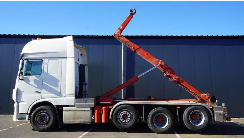 DAF XF460 8X2 HOOKARM SYSTEM TRUCK - Hook lift: gambar 1 DAF XF460 8X2 HOOKARM SYSTEM TRUCK - Hook lift: gambar 1
