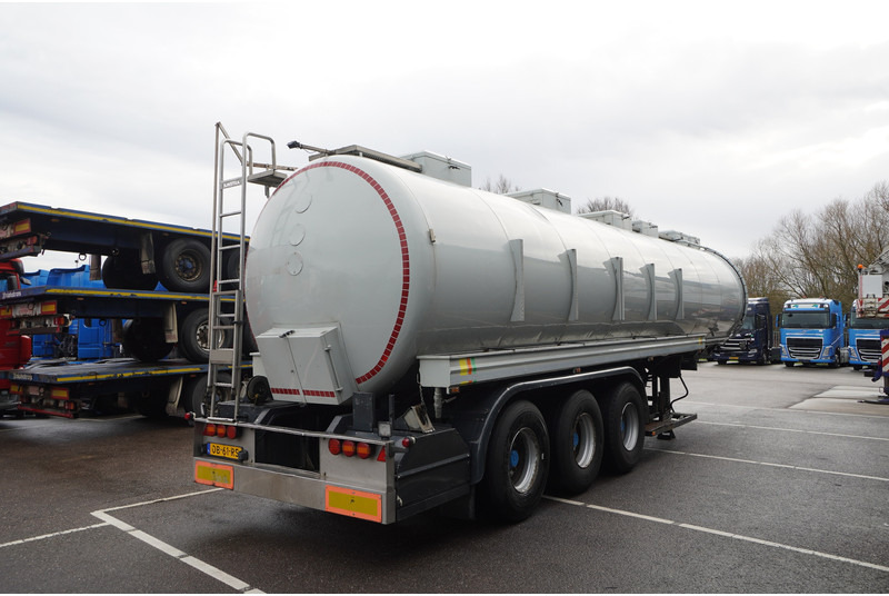 Dijkstra 3 AXLE TANK TRAILER 36 M3 - Semi-trailer tangki: gambar 4 Dijkstra 3 AXLE TANK TRAILER 36 M3 - Semi-trailer tangki: gambar 4